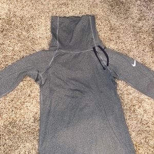 Nike pro fleece pull over
